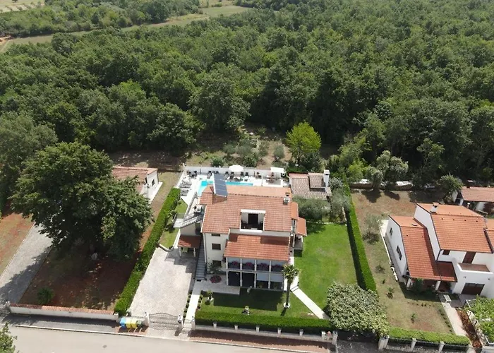 Apartments Pilic