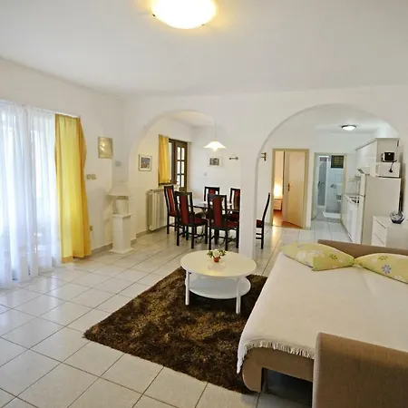 Apartments Pilic Rosini Exterior photo